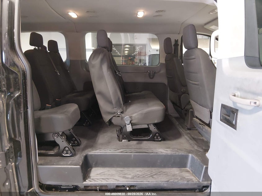 2018 FORD TRANSIT-350 auction photo 8