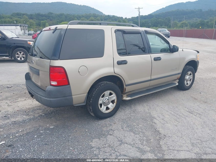 2004 FORD EXPLORER auction photo 4
