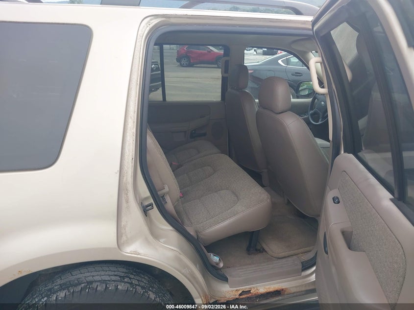 2004 FORD EXPLORER auction photo 8