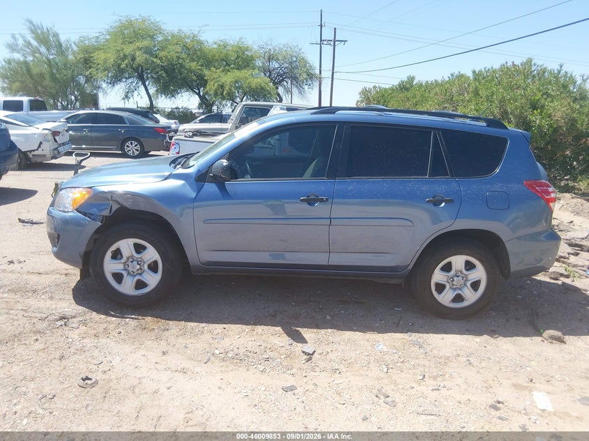2012 TOYOTA RAV4 · Photo 14