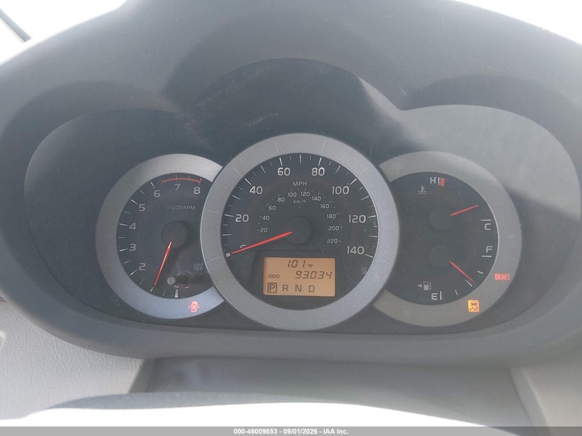 2012 TOYOTA RAV4 · Photo 7