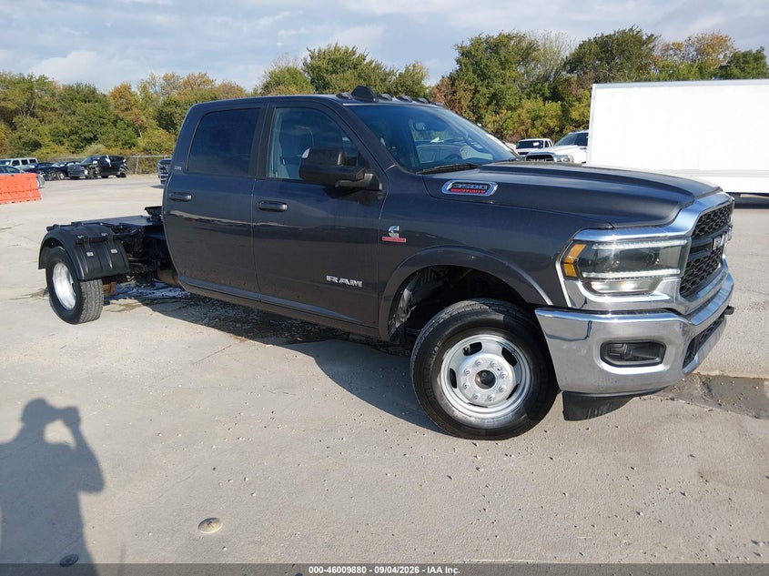 2022 Ram 3500 Chassis Tradesman/SLT/Laramie/Limited