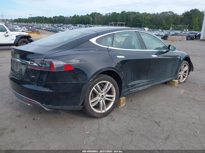 2013 TESLA MODEL S auction photo 4
