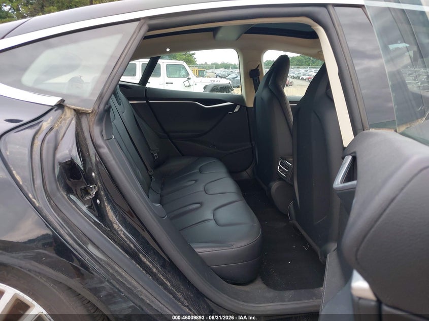 2013 TESLA MODEL S auction photo 8