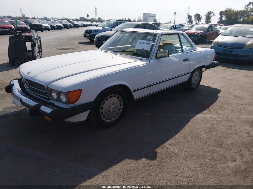 1987 MERCEDES-BENZ 560 auction photo 2