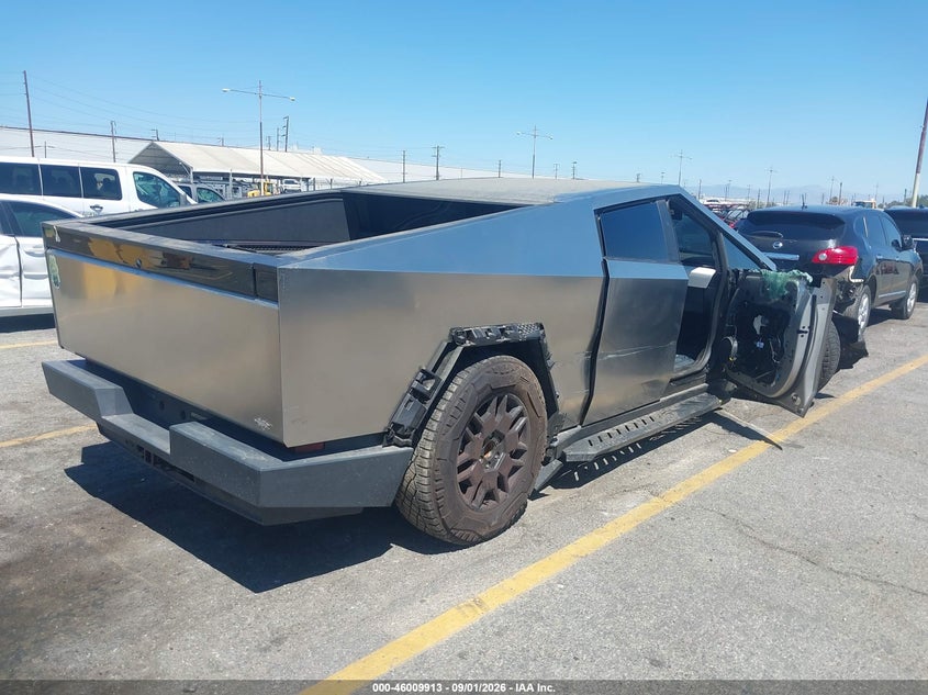 Vin: 7g2cehedxra018121, lot: 46509289, tesla cybertruck all-wheel drive 20244