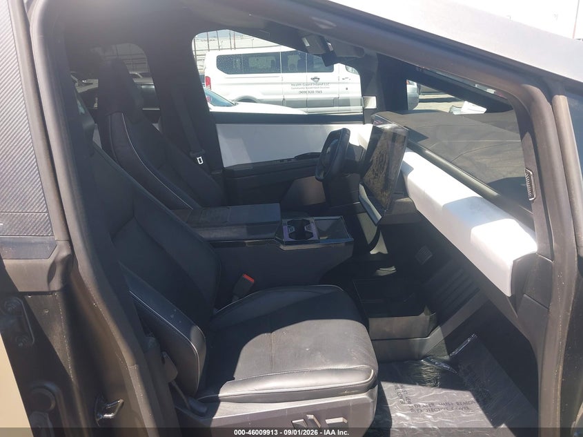 TESLA CYBERTRUCK 2024 VIN 7G2CEHEDXRA018121