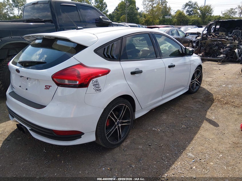 Vin: 1fadp3l90gl292840, lot: 46509290, ford focus st 20164