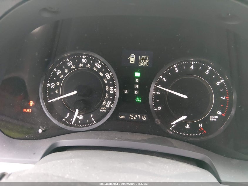 2010 LEXUS IS 350C auction photo 7