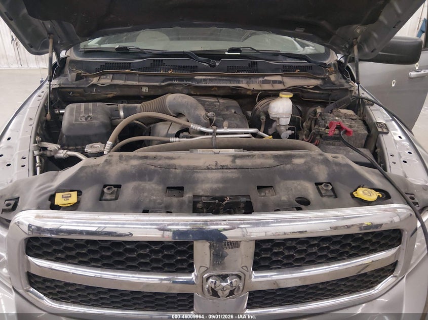 RAM 1500 CLASSIC 2019 VIN 1C6RR7LT0KS611981