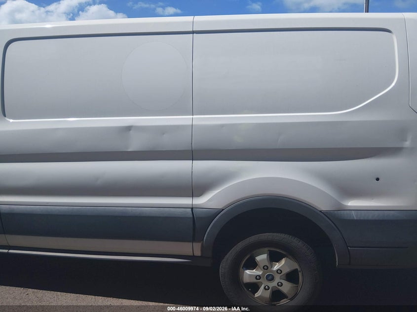 2017 FORD TRANSIT-250 auction photo 6