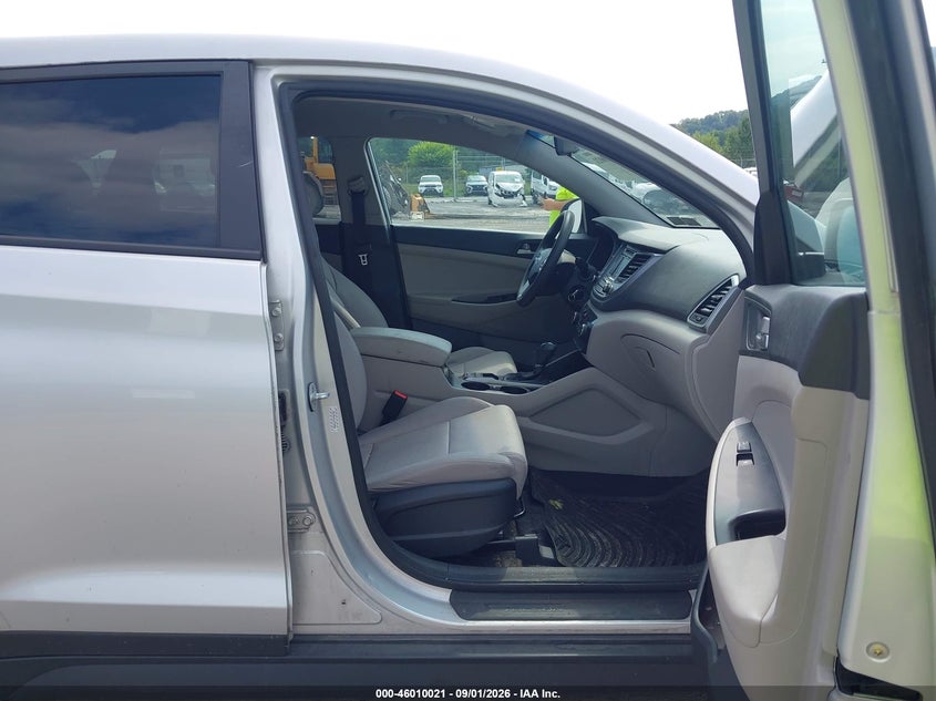 2018 HYUNDAI TUCSON auction photo 5