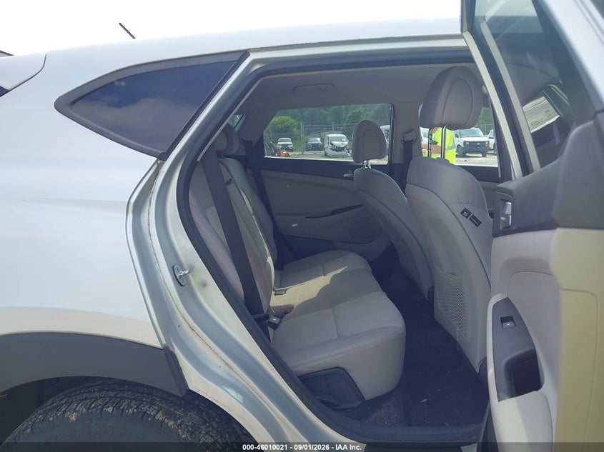 2018 HYUNDAI TUCSON auction photo 8