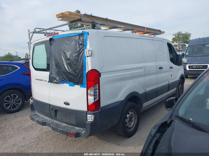Vin: 1ftyr1zm6hka72700, lot: 46509455, ford transit-250 20174