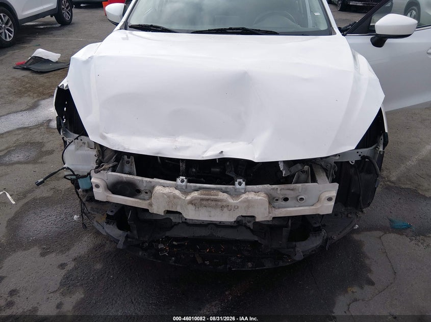 2015 MAZDA MAZDA3 auction photo 6