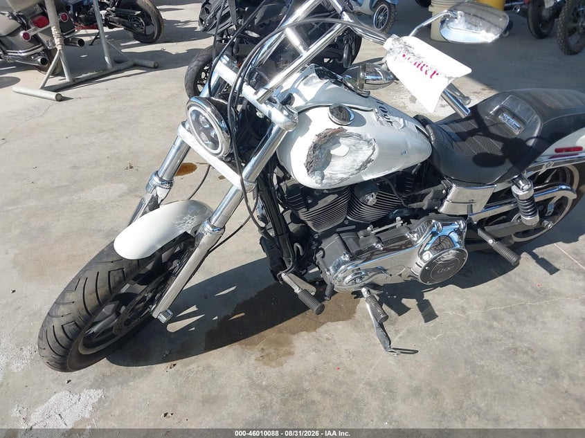 HARLEY-DAVIDSON FXDL 2014