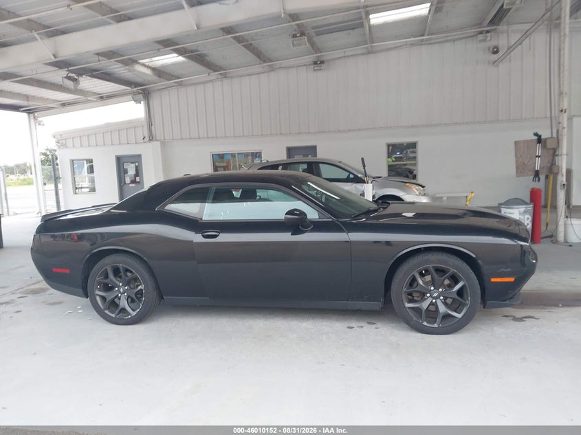 DODGE CHALLENGER - zdjęcie 13
