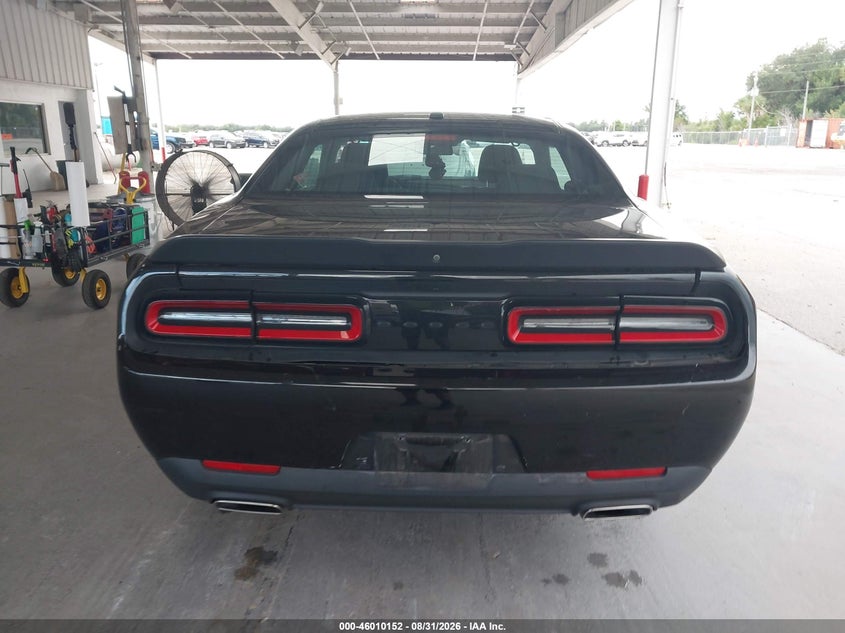 DODGE CHALLENGER - zdjęcie 16