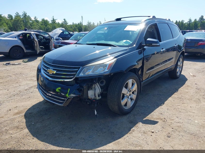 2015 CHEVROLET TRAVERSE auction photo 2