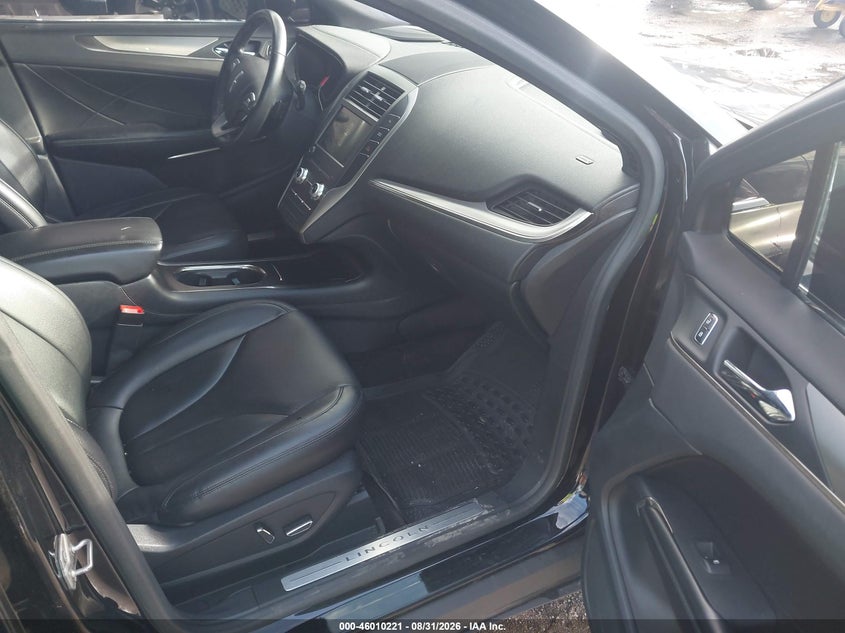 2017 LINCOLN MKC auction photo 5