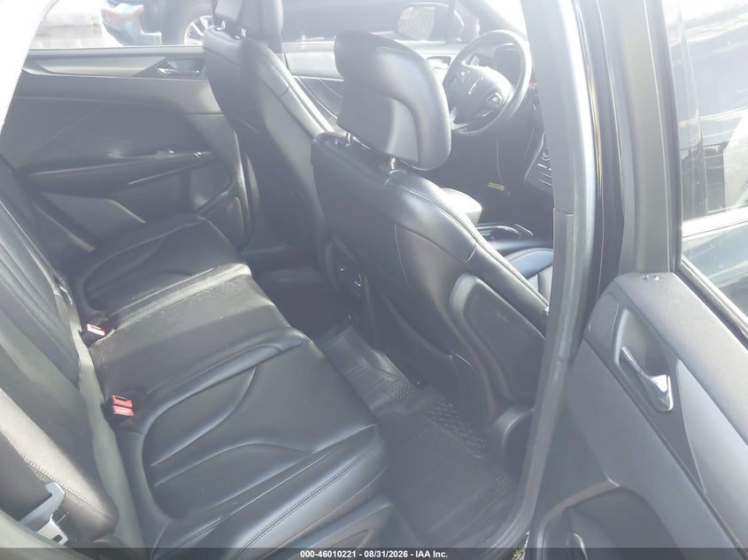 2017 LINCOLN MKC auction photo 8