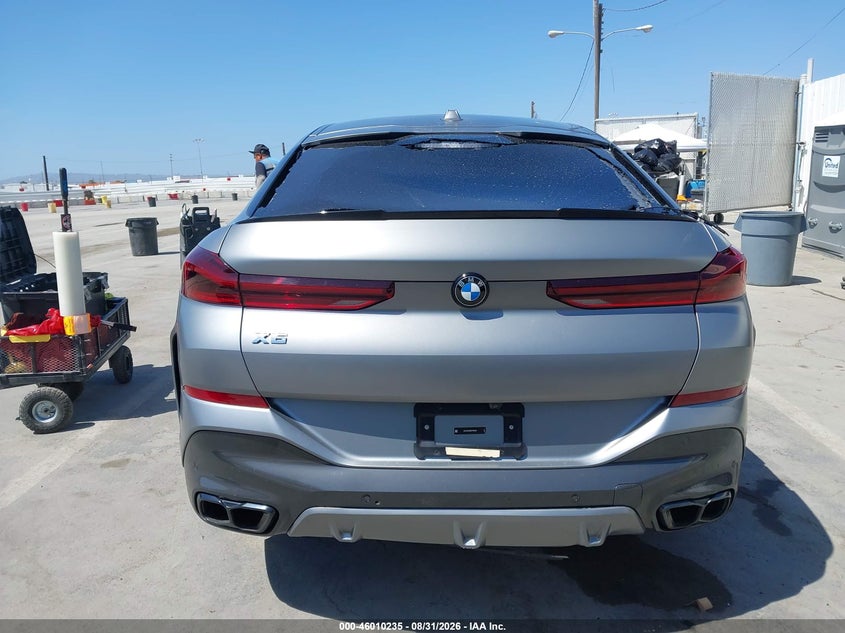 BMW X6 - zdjęcie 16