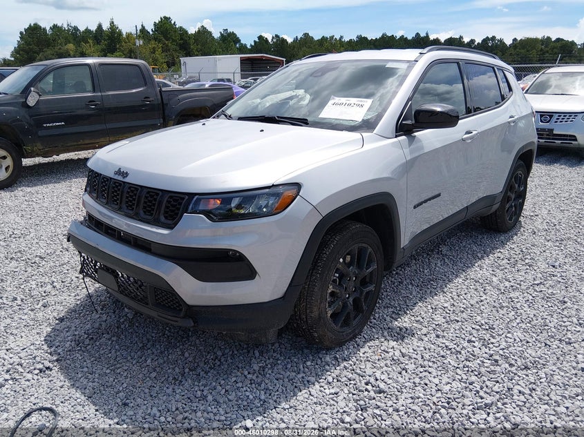 2026 Jeep Compass, Front End, IAAI, VIN 3C4NJDBN4TT151837 — photo 2
