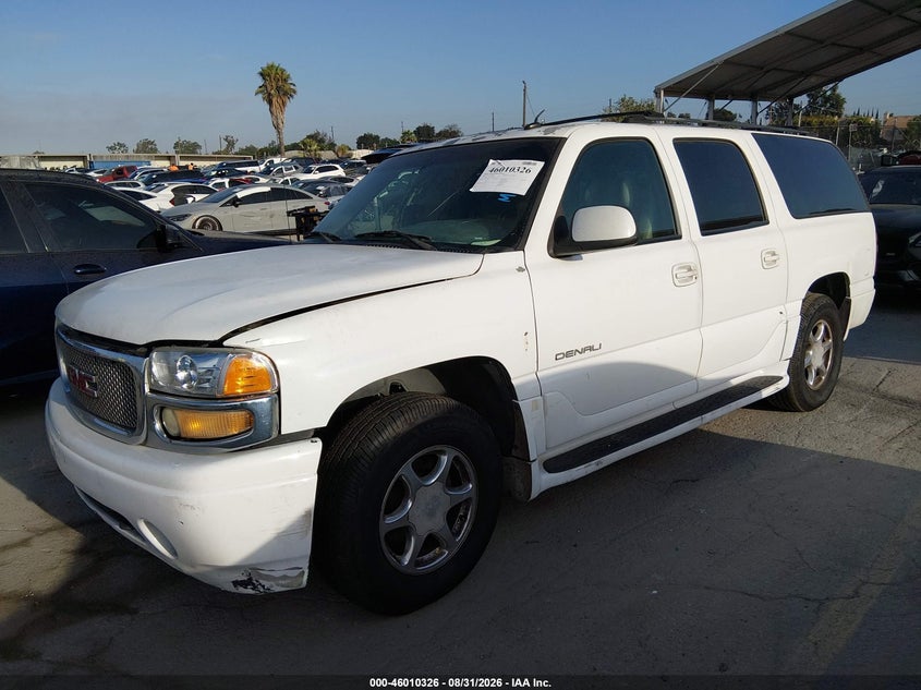 2002 GMC Yukon, Engine Burn, IAAI, VIN 1GKFK66U52J317565 — photo 2