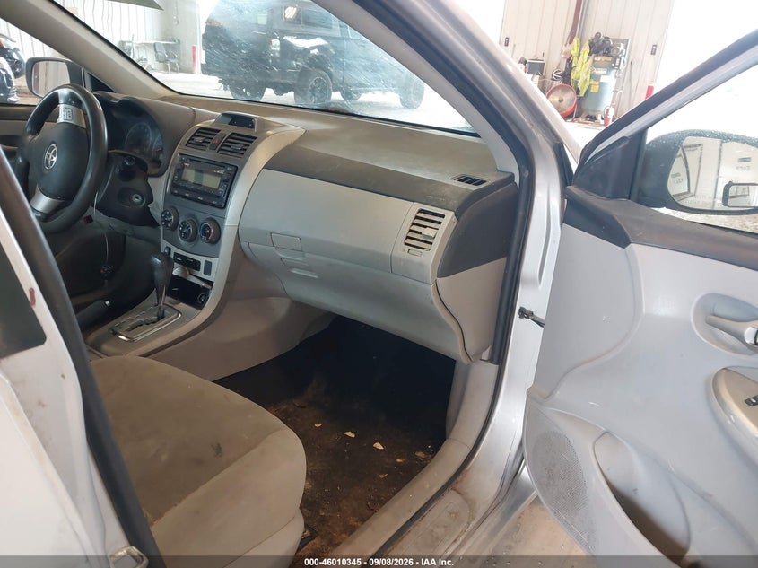 2012 TOYOTA COROLLA auction photo 5