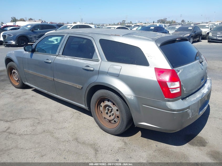 2005 DODGE MAGNUM auction photo 3