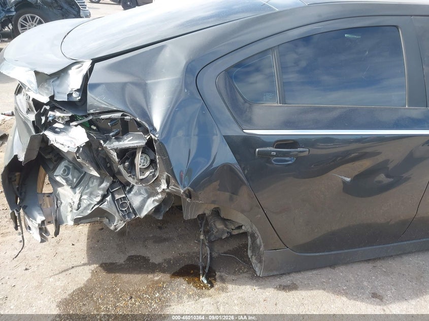 CHEVROLET VOLT 2015 VIN 1G1RB6E41FU109903