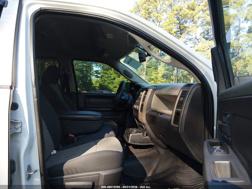 2012 RAM 1500 auction photo 5