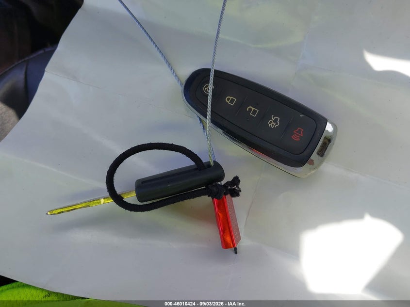 FORD FOCUS 2013 VIN 1FADP3N22DL301615