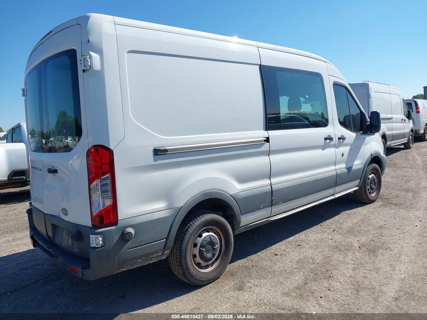 2015 FORD TRANSIT-150 auction photo 4