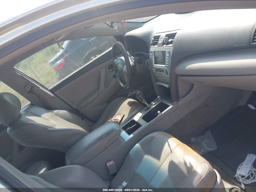2009 TOYOTA CAMRY HYBRID auction photo 5