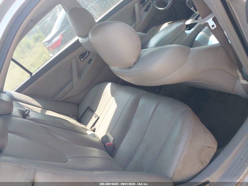 2009 TOYOTA CAMRY HYBRID auction photo 8