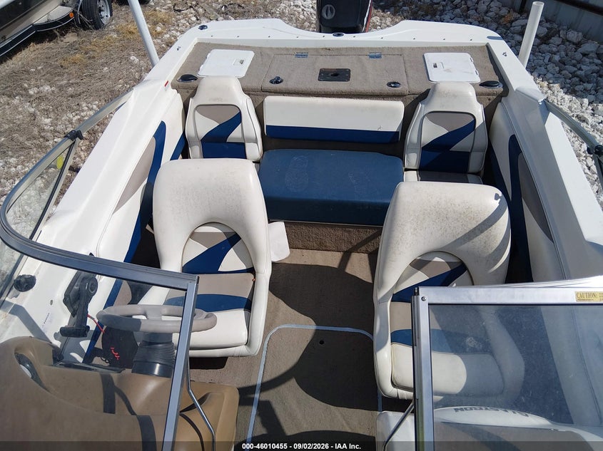 2001 GLASTRON 170 BOAT auction photo 8