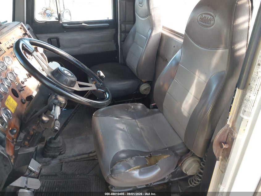 1998 PETERBILT 379 auction photo 7