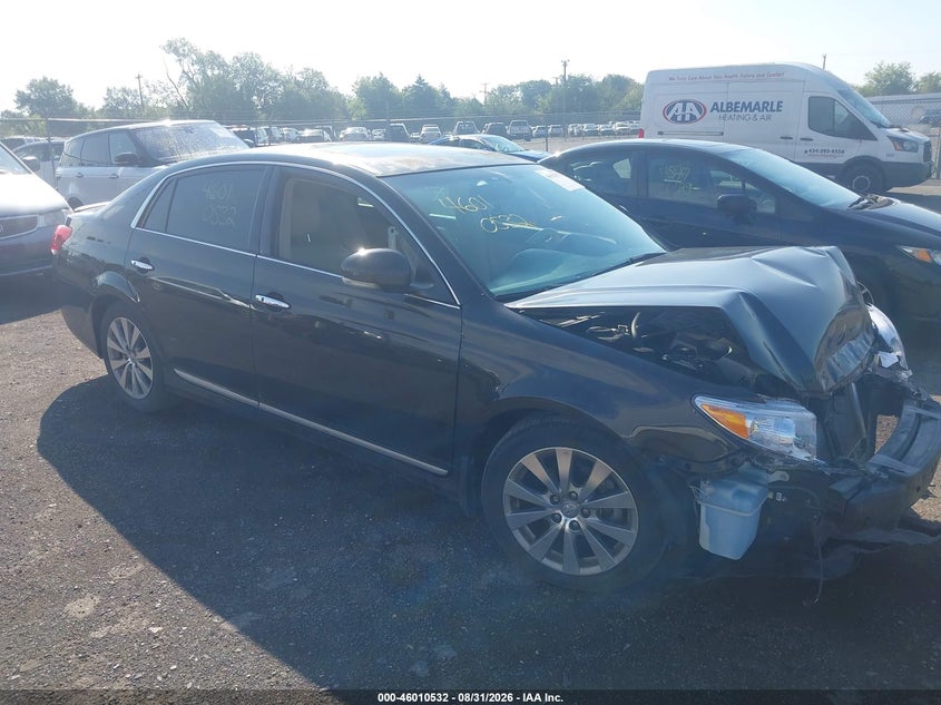 2012 TOYOTA AVALON auction photo 1