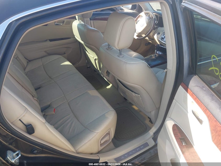 2012 TOYOTA AVALON auction photo 8