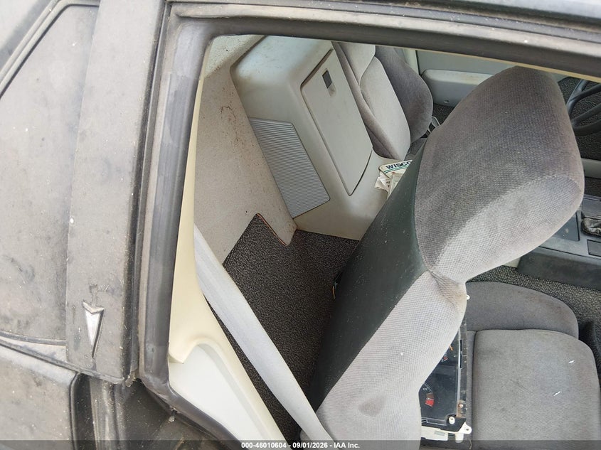 1984 PONTIAC FIERO auction photo 8