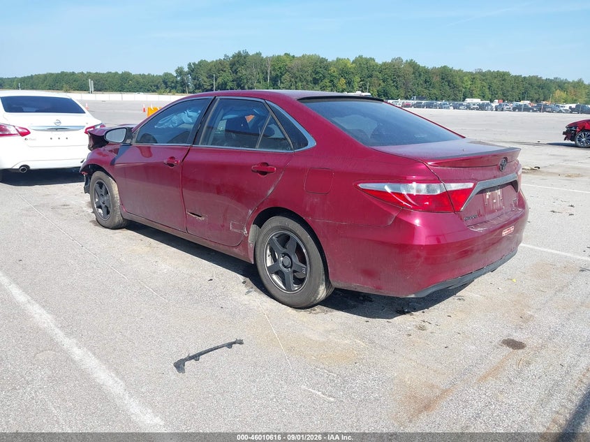 TOYOTA CAMRY - zdjęcie 3
