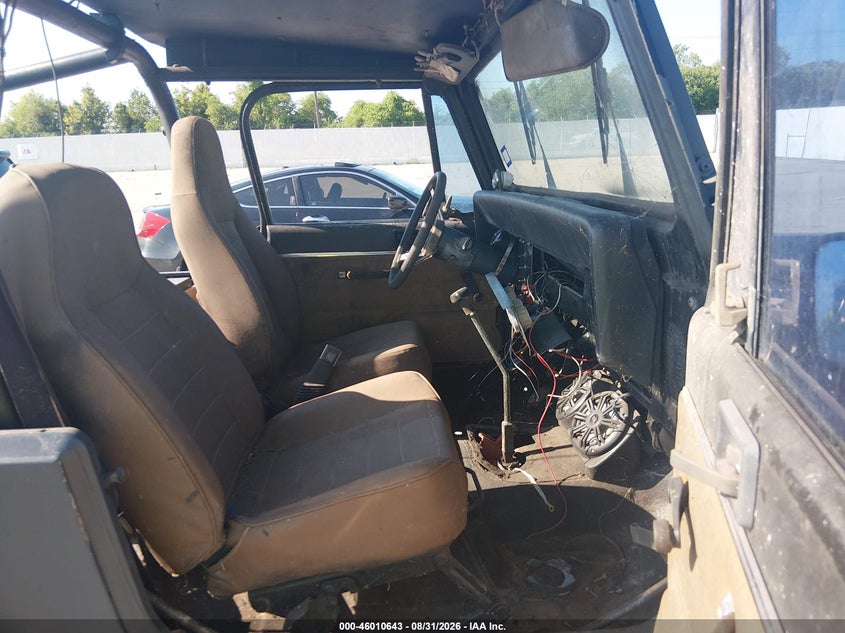 1992 JEEP WRANGLER / YJ auction photo 5