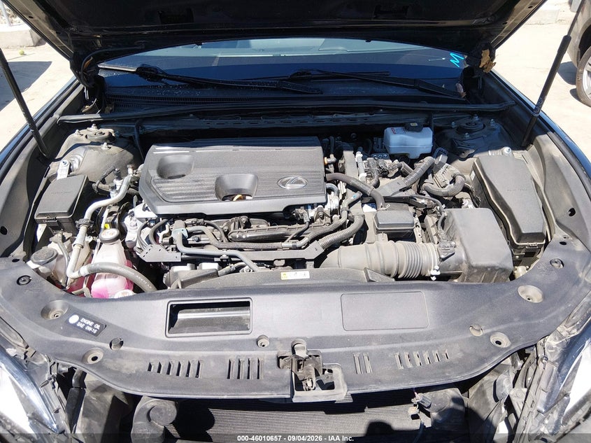 LEXUS ES 300H 2024 VIN 58ADA1C19RU049183