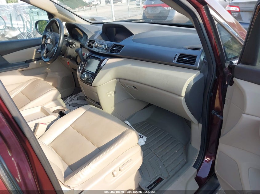 2015 HONDA ODYSSEY auction photo 5