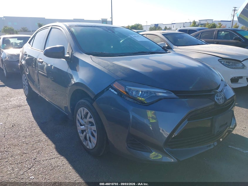 Vin: 2t1burhe4jc119467, lot: 46510079, toyota corolla le 2018 img_1