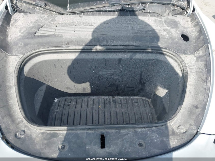 TESLA MODEL Y - zdjęcie 10
