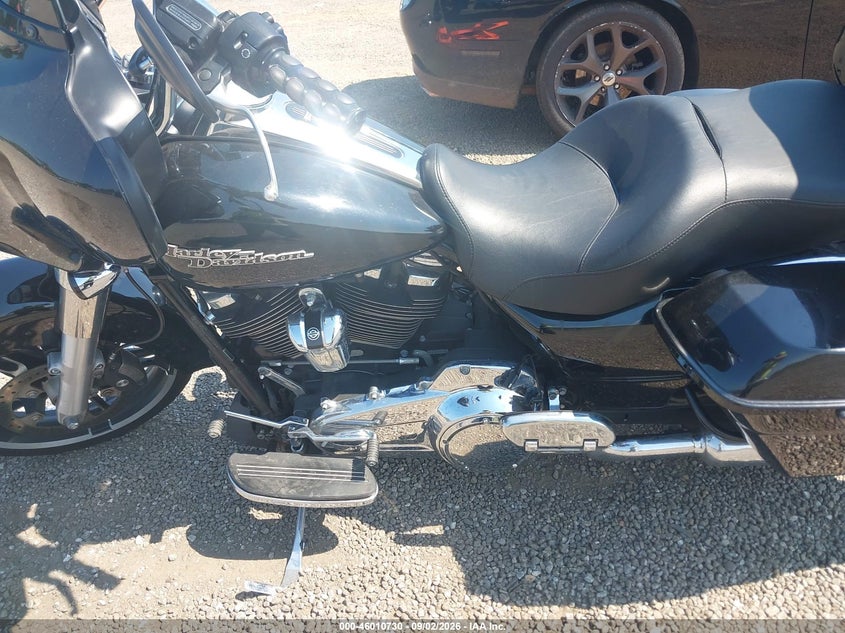 HARLEY-DAVIDSON FLHX 2017