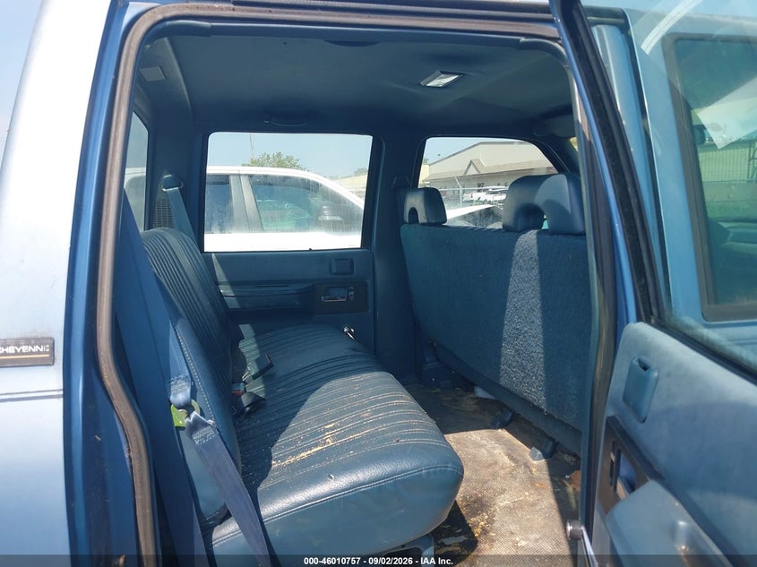 1994 CHEVROLET GMT-400 auction photo 6