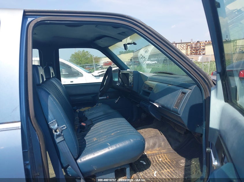 1994 CHEVROLET GMT-400 auction photo 7